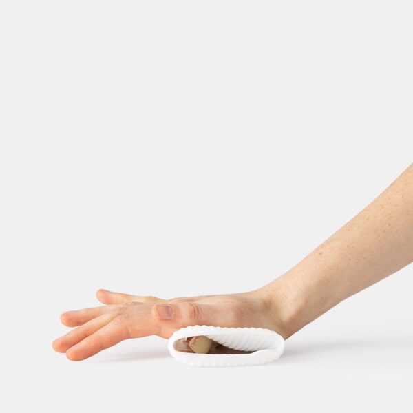 GarlicCone Garlic Peeler - Image 4